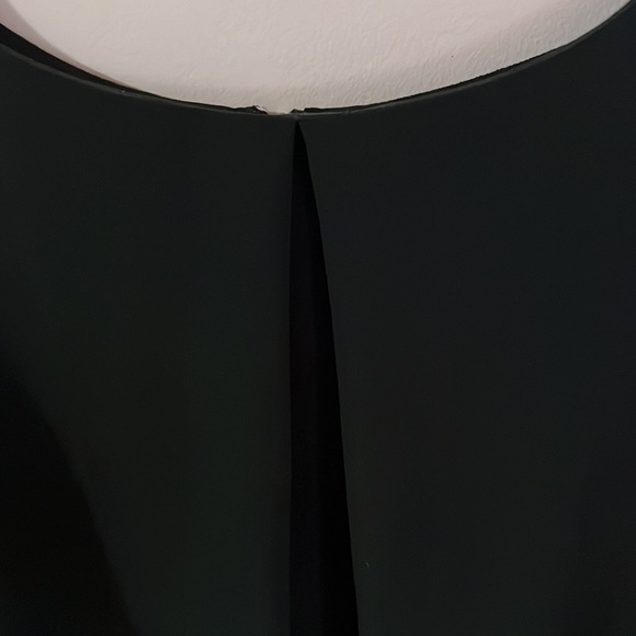 Size 8 H&M black dress in good used condition. - Picture 6 of 7